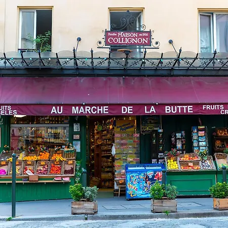 Montmartre Renoir Париж